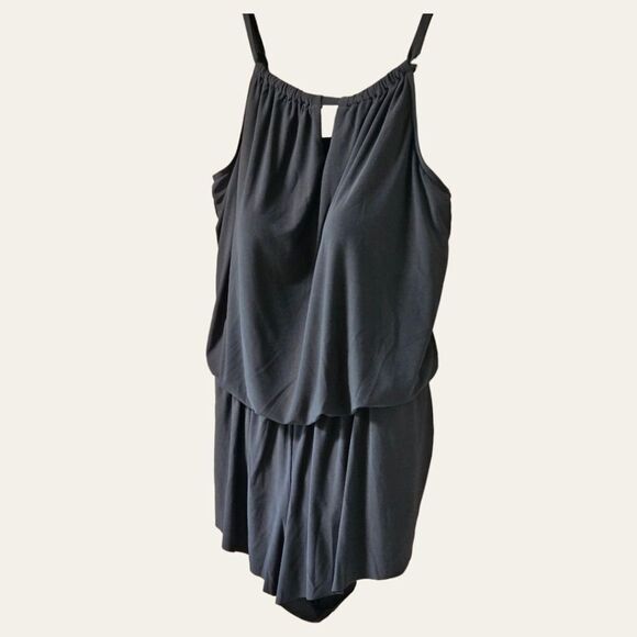 Aqua Green Women's Plus Size Black Swimsuit or Romper. Plus Size 22 - Picture 3 of 13